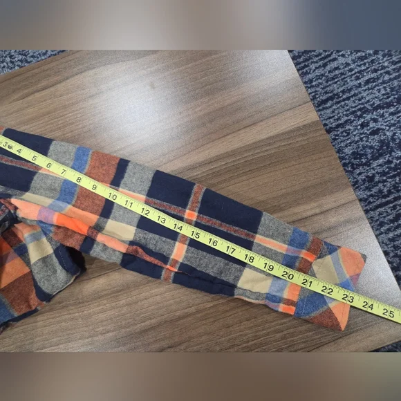 Jiang Vi Xuan Plaid Flannel Button-Up Shirt Shacket Size XS/S - Picture 5 of 10